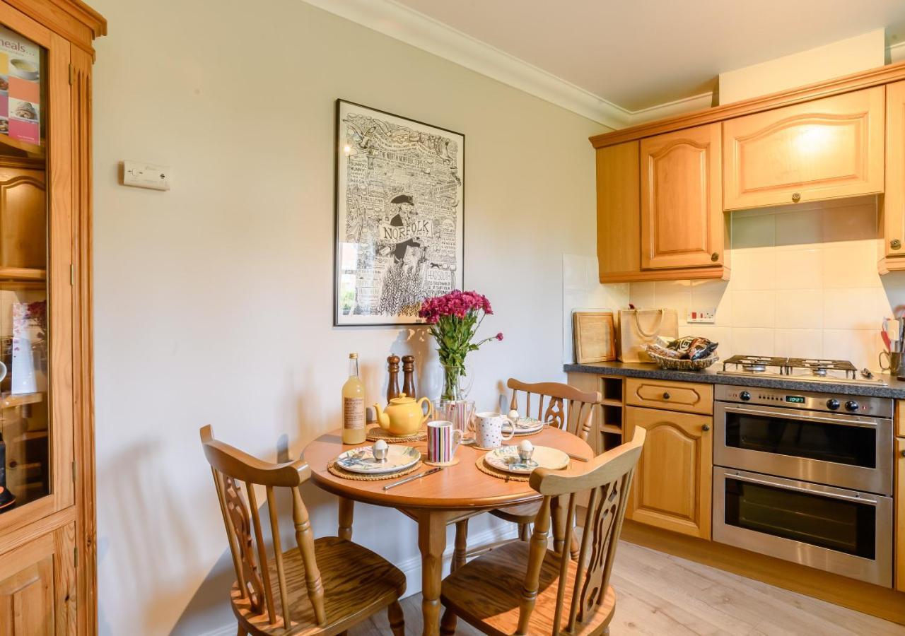 הולט 2 Oaklands Cottage מראה חיצוני תמונה