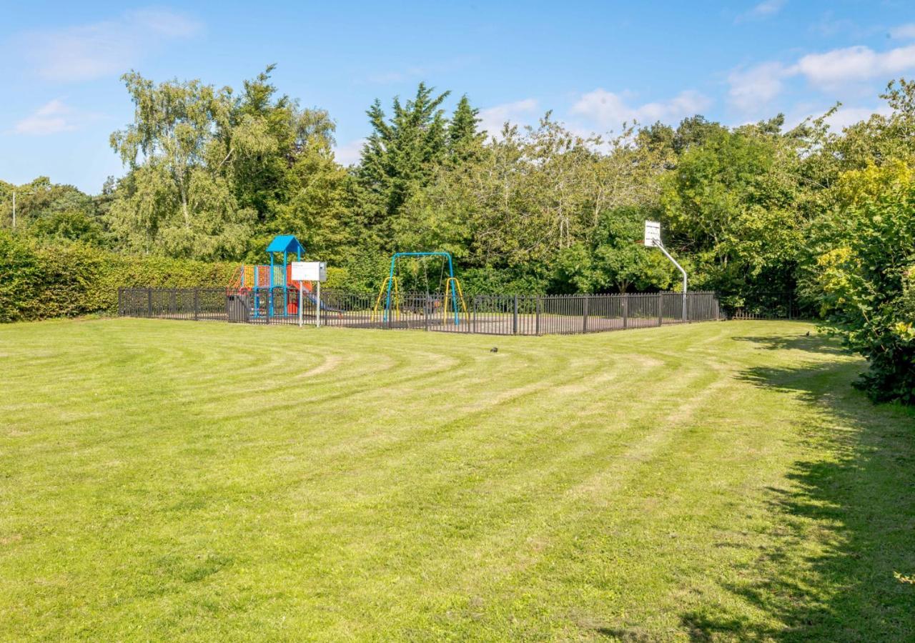 הולט 2 Oaklands Cottage מראה חיצוני תמונה